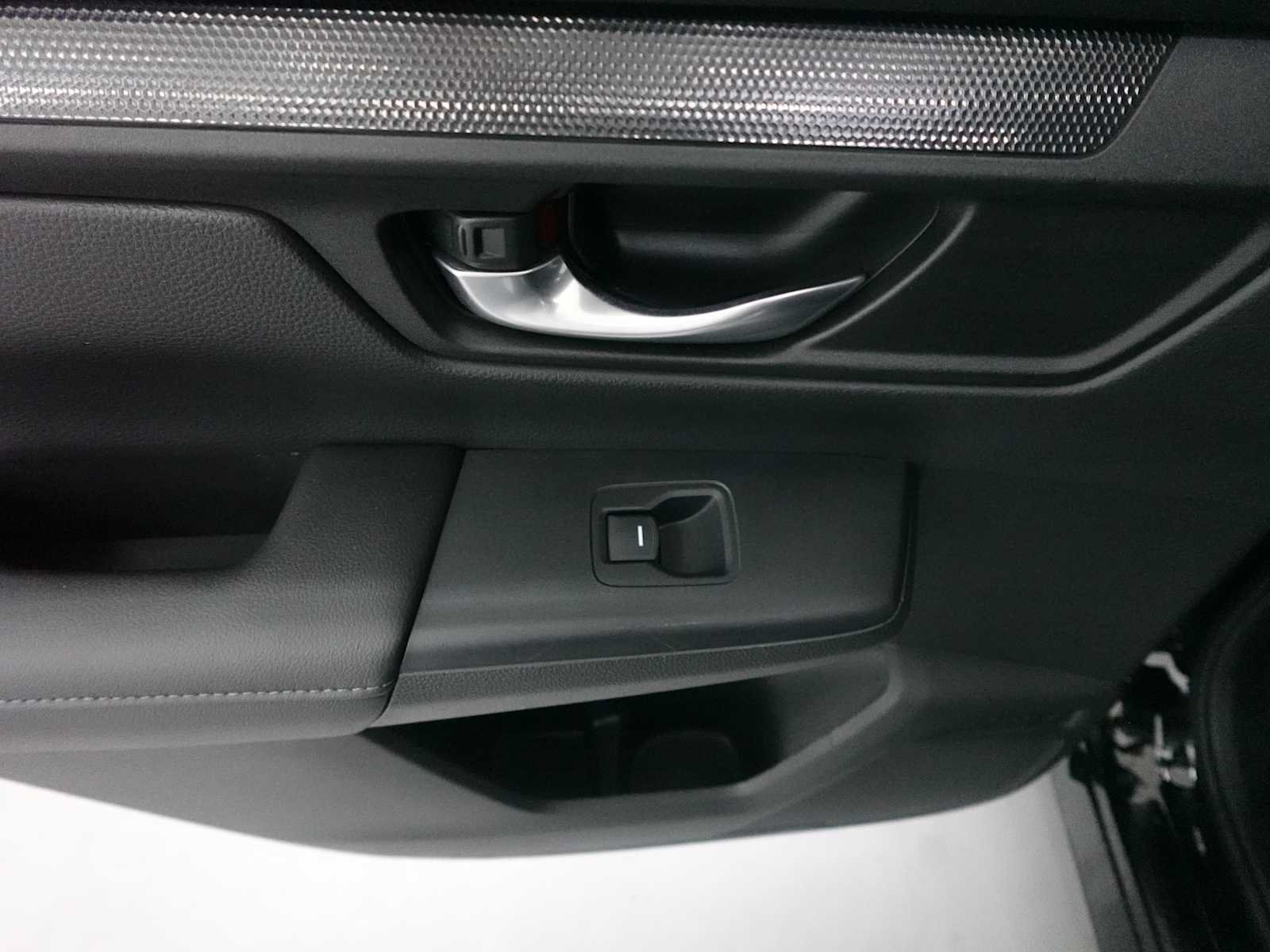 Used 2023 Honda CR-V EX image 25