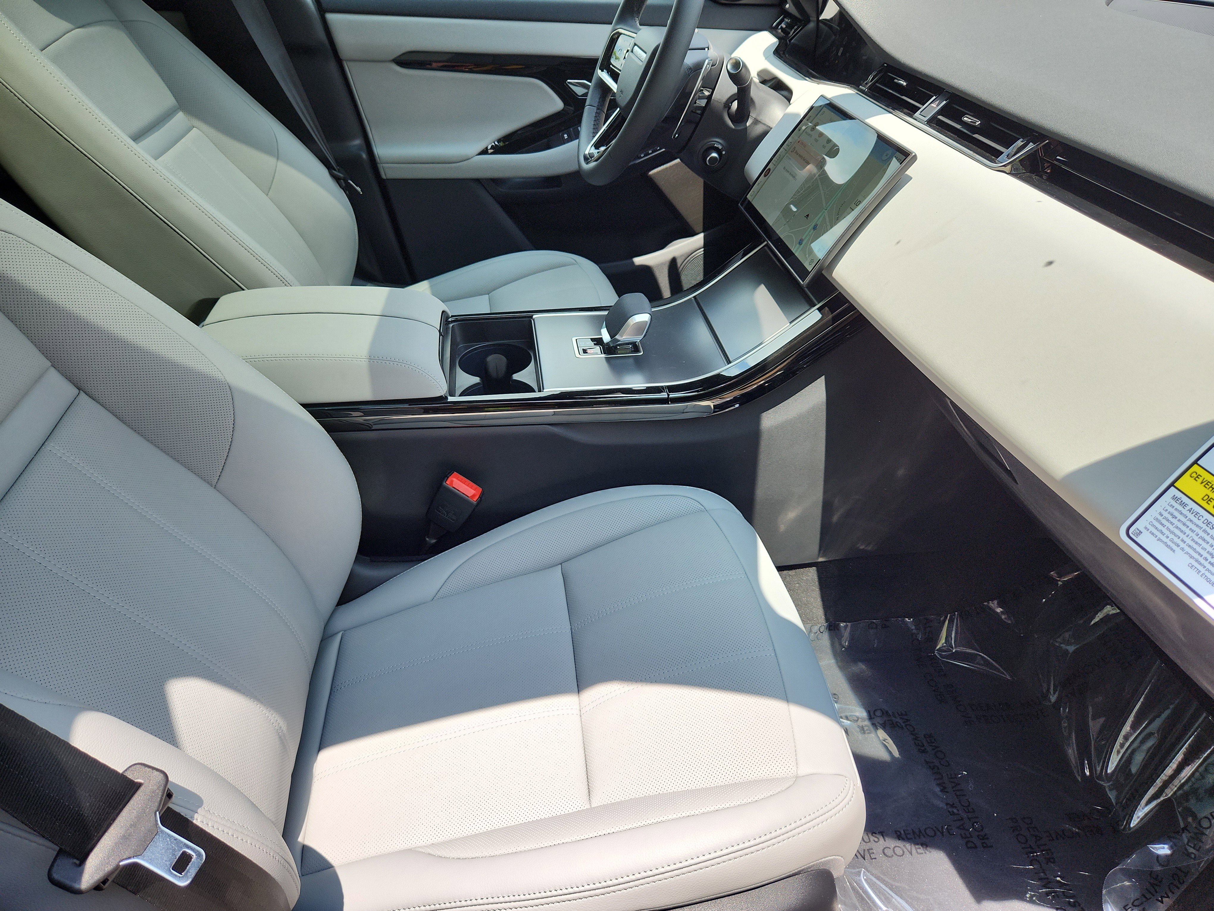 New 2026 Land Rover Range Rover Evoque S image 3