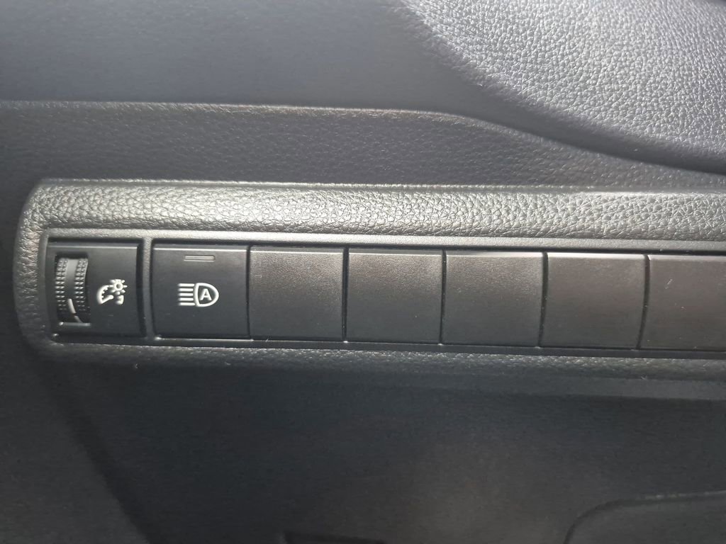 Used 2024 Toyota Corolla LE image 25