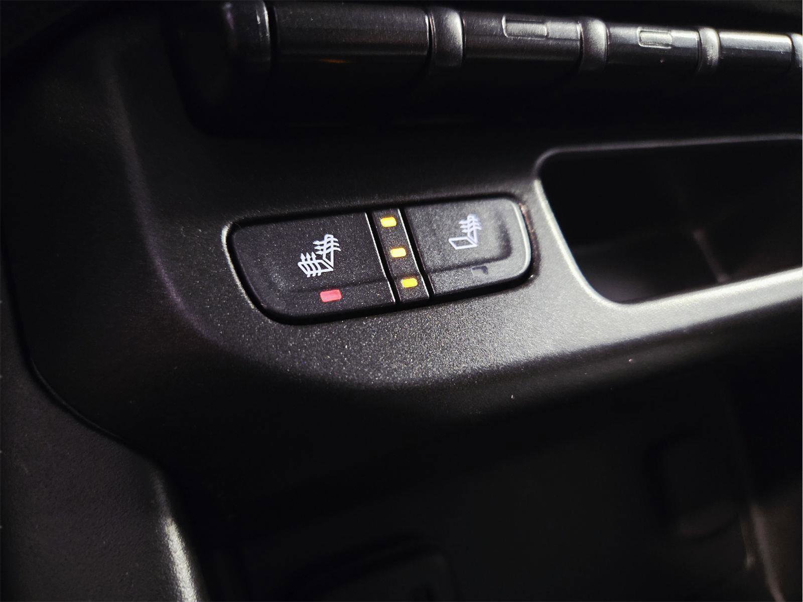 Used 2022 Chevrolet Colorado ZR2 AWD/4WD image 18