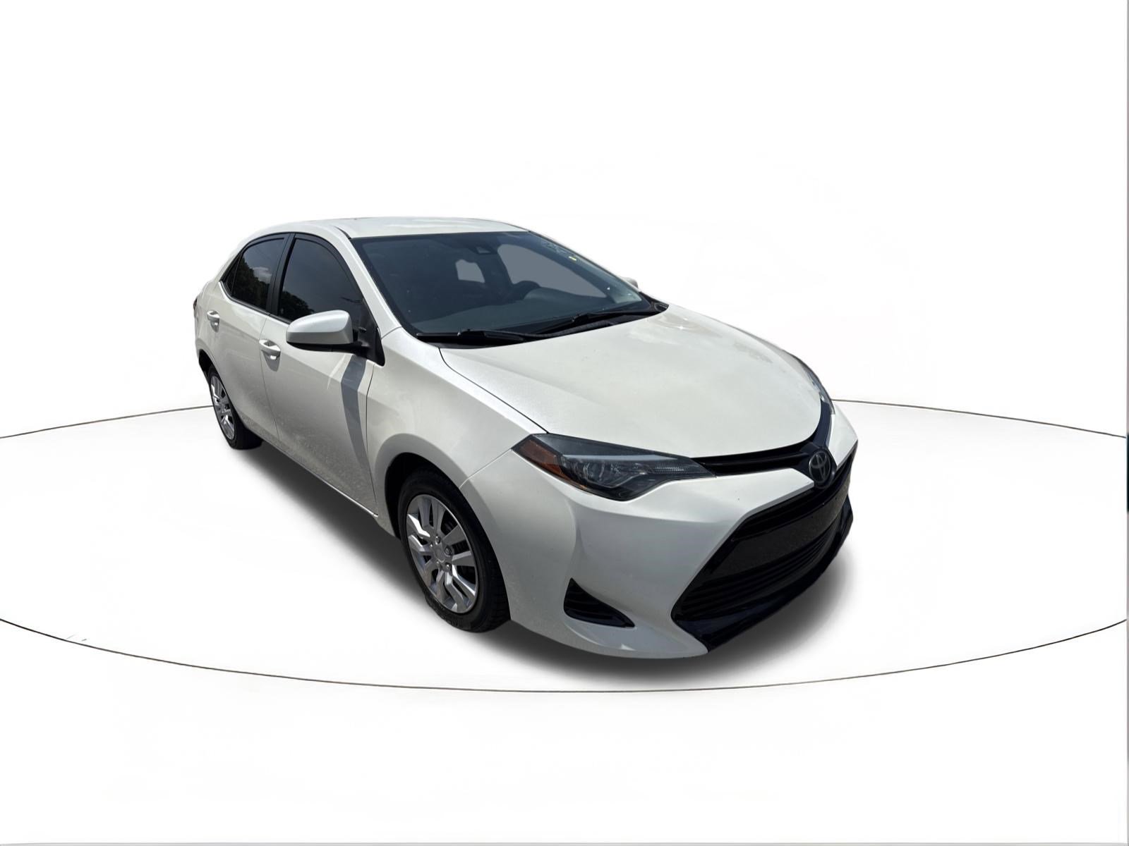 Used 2017 Toyota Corolla LE w/ Carpet Mat Package (TMS) FWD image 1
