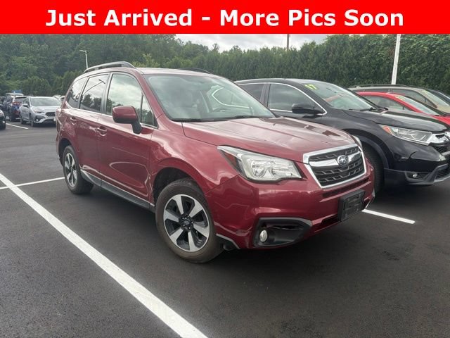 Used 2017 Subaru Forester 2.5i Limited AWD/4WD image 2