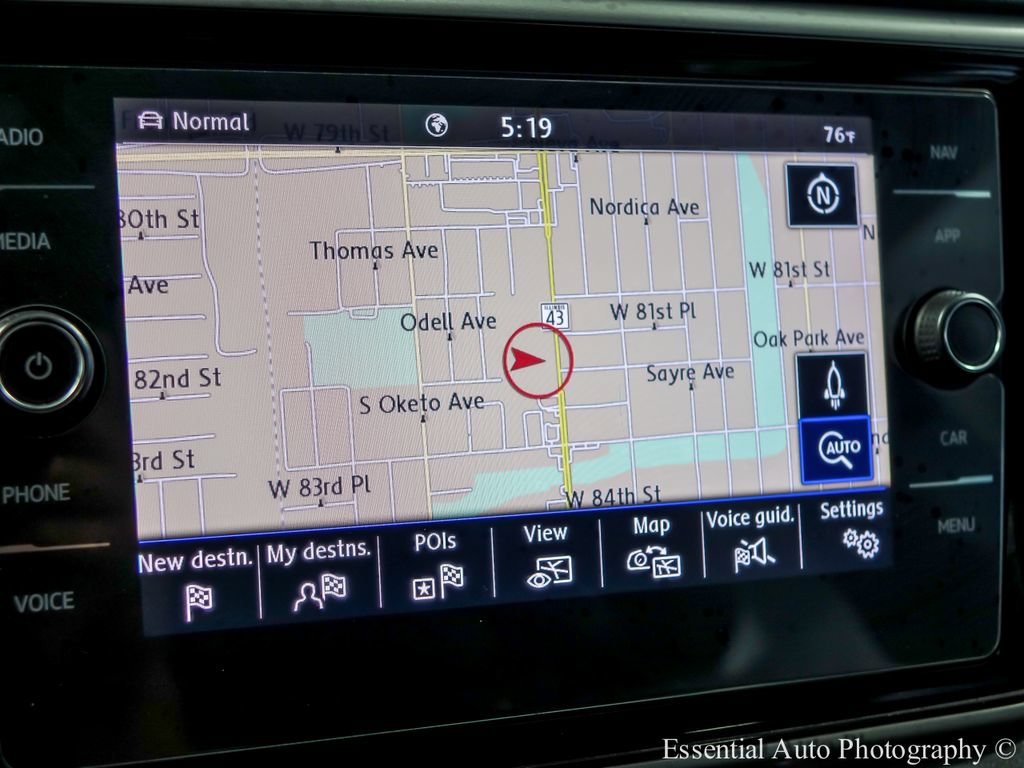 Used 2020 Volkswagen Atlas Cross Sport SEL AWD/4WD image 16