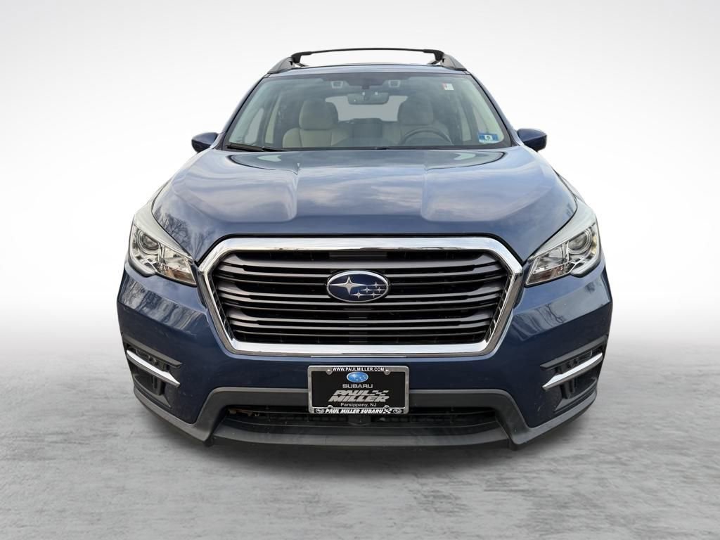 Used 2019 Subaru Ascent Premium image 2