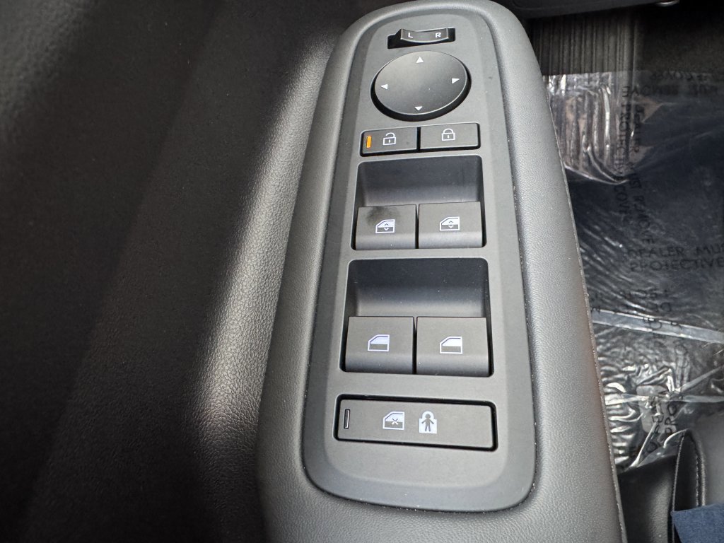 Used 2024 Hyundai Santa Fe XRT image 30