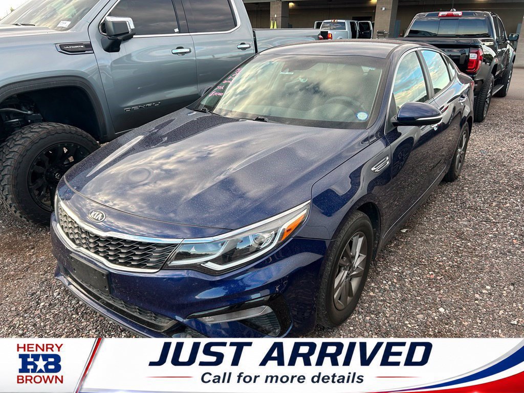 Used 2020 Kia Optima LX FWD image 1