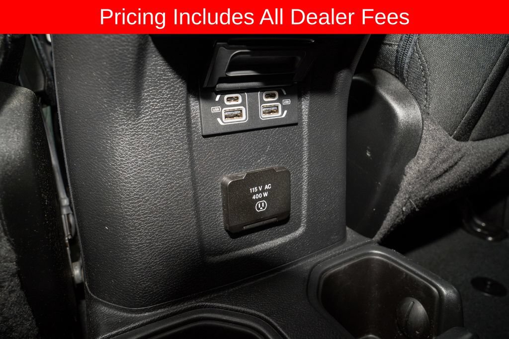 Used 2023 Jeep Gladiator Overland AWD/4WD image 7