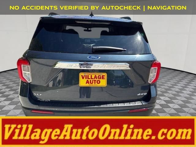 Used 2022 Ford Explorer XLT w/ Equipment Group 202A AWD/4WD image 3