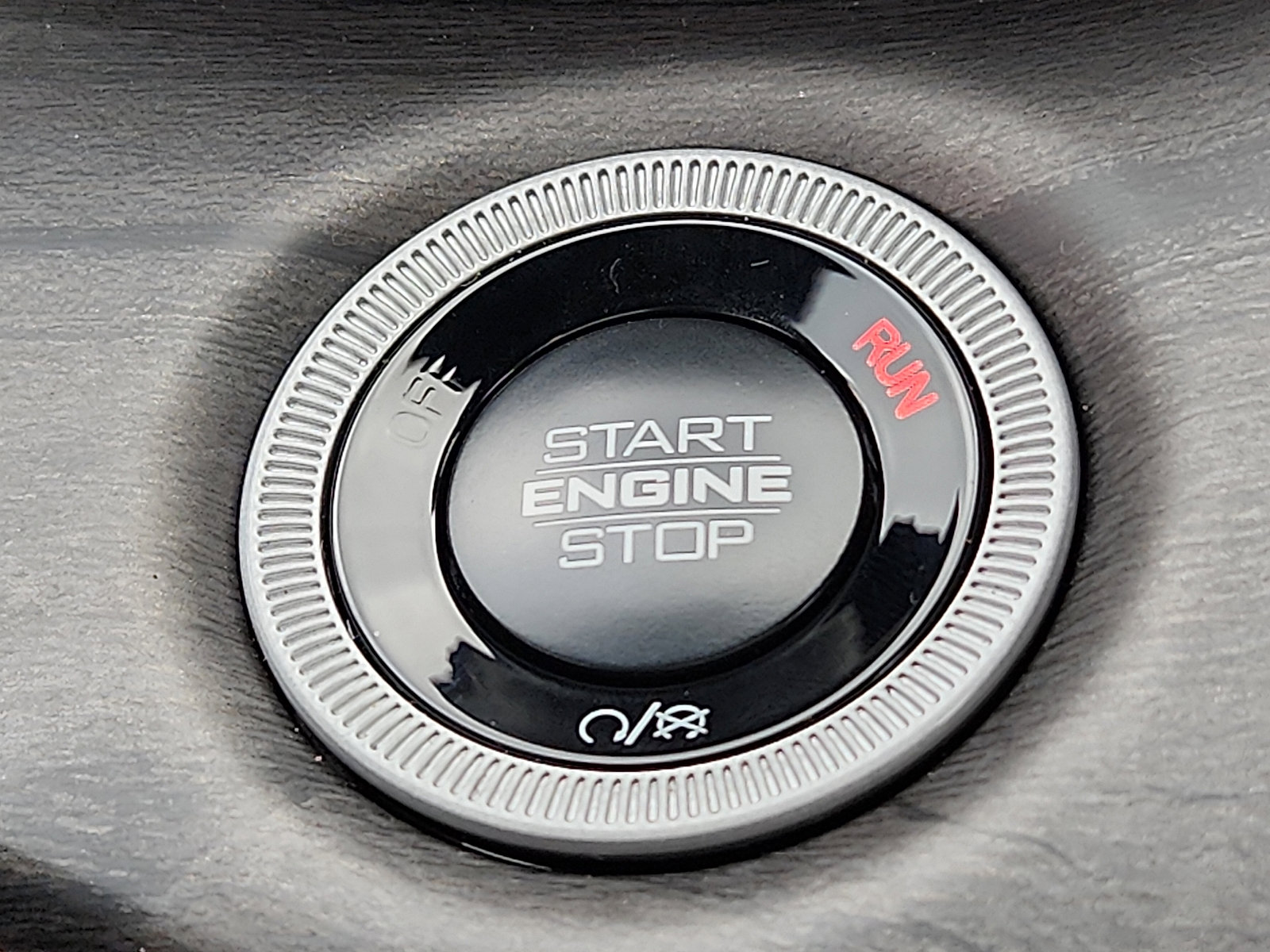 Certified 2025 Jeep Grand Cherokee Limited image 25