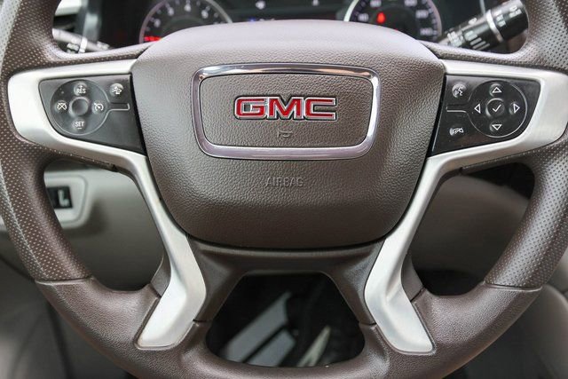 Used 2023 GMC Acadia SLE w/ Driver Convenience Package image 30