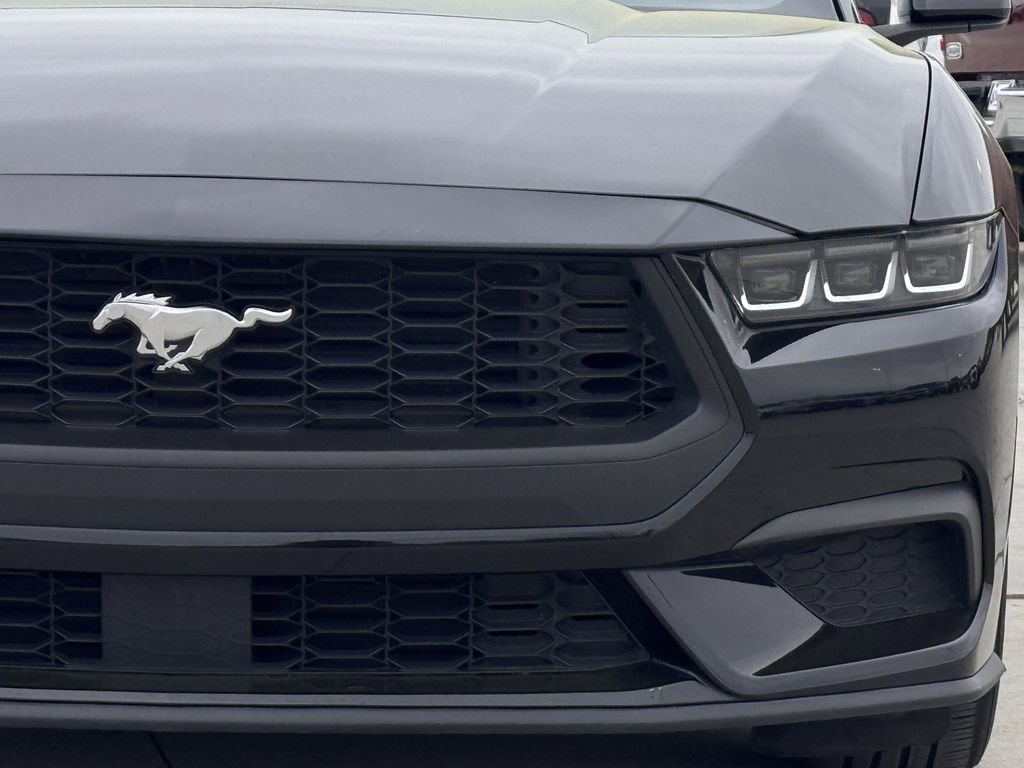 Used 2024 Ford Mustang Premium RWD image 8