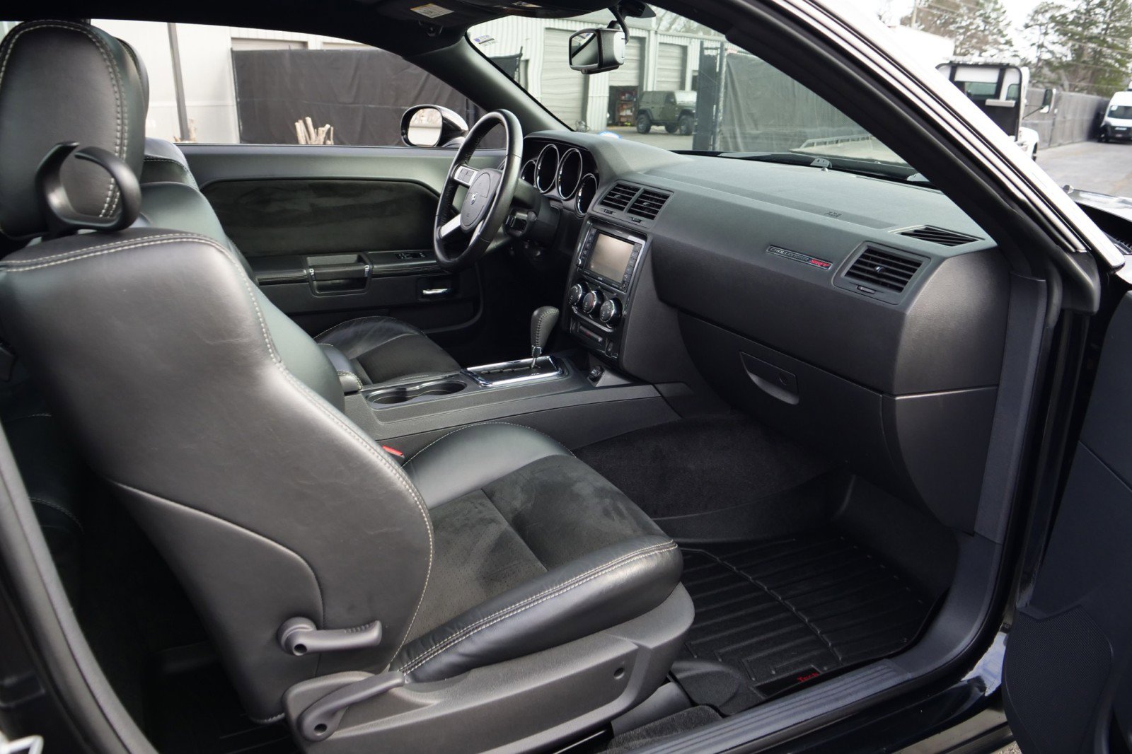 Used 2009 Dodge Challenger SRT8 w/ SRT Option Group II image 25