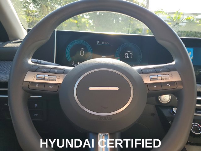 Certified 2025 Hyundai Sonata SE FWD image 12