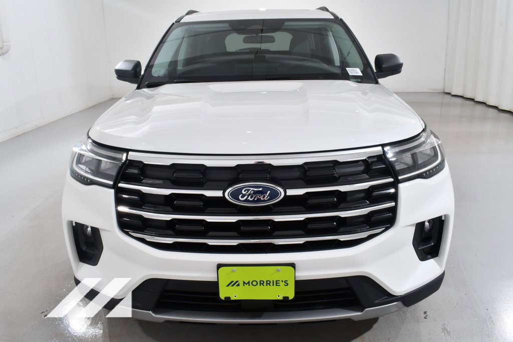 New 2025 Ford Explorer Active w/ Active Comfort Package image 3