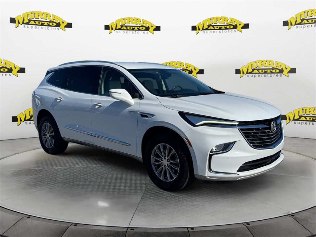 Used 2022 Buick Enclave Essence image 7