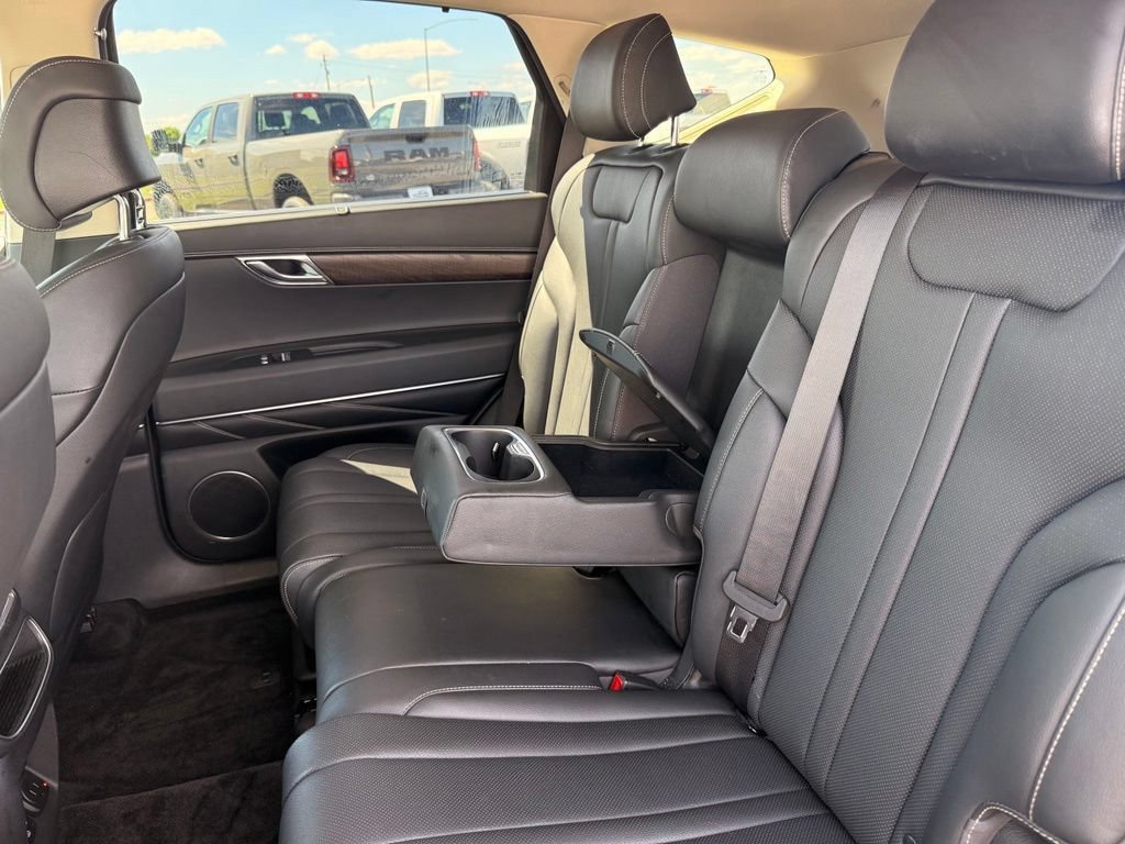 Used 2024 Genesis GV80 2.5T AWD/4WD image 36