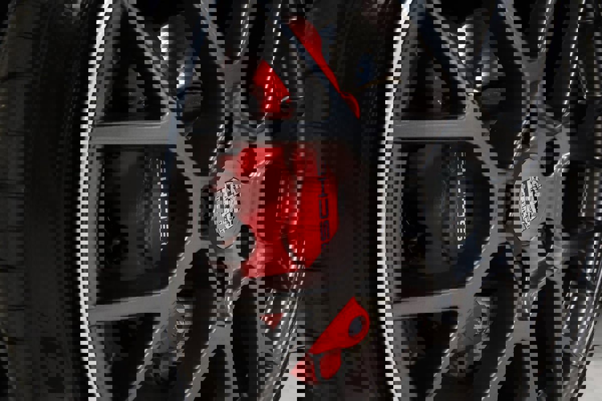 Used 2020 Porsche 911 Carrera S image 17