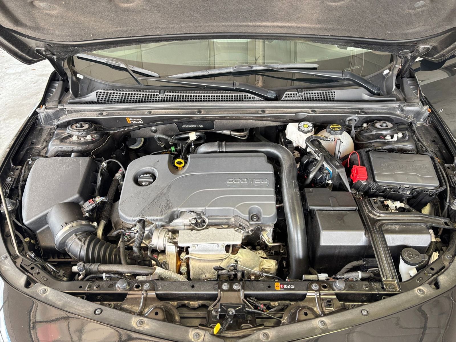 Used 2024 Chevrolet Malibu LT image 32