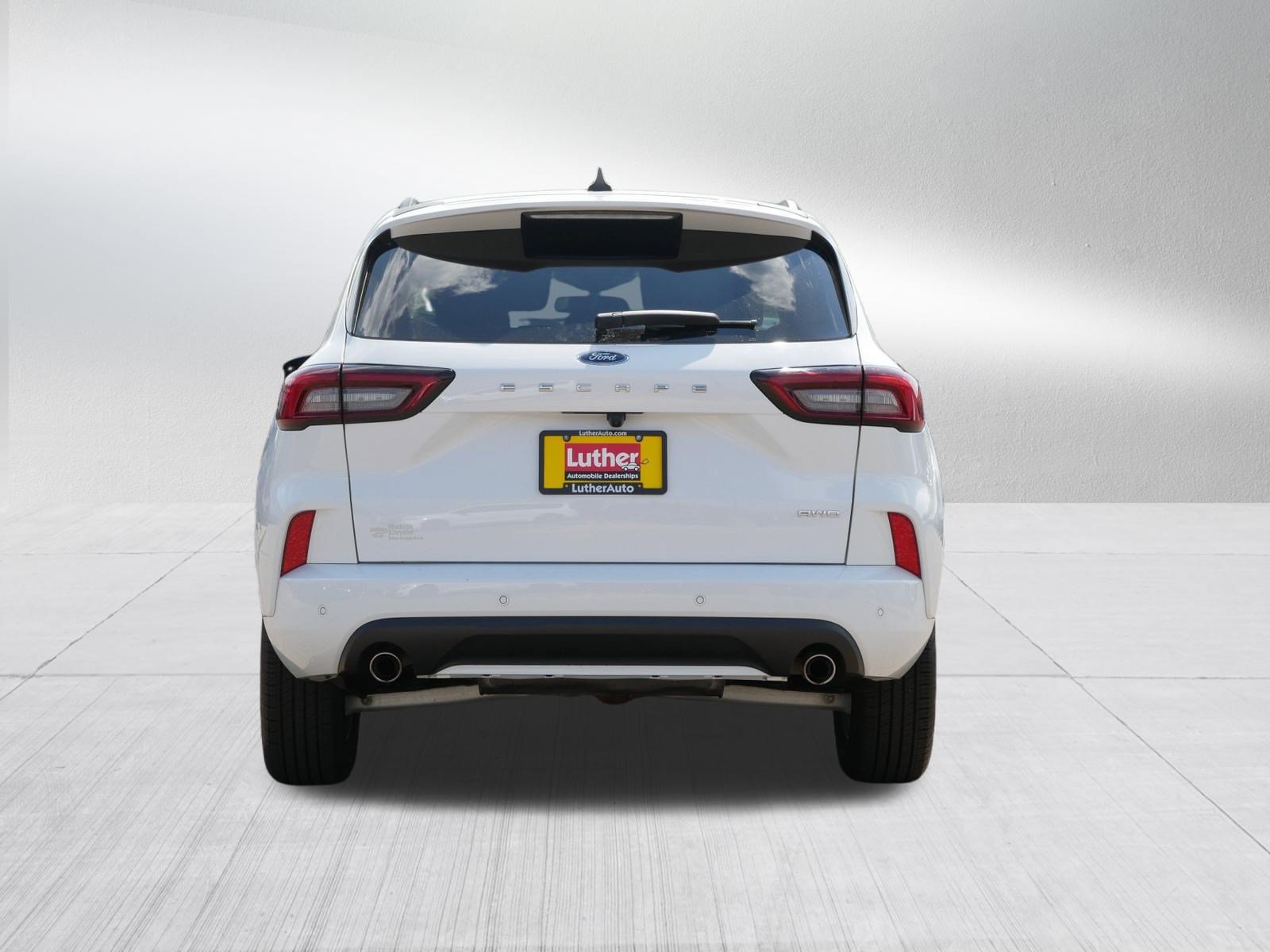 Used 2023 Ford Escape ST-Line Select w/ Tech Pack #2 AWD/4WD image 6