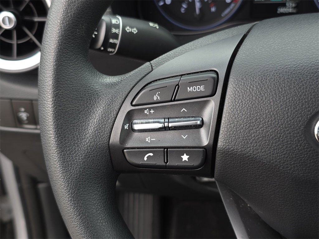 Certified 2023 Hyundai Kona SE image 25