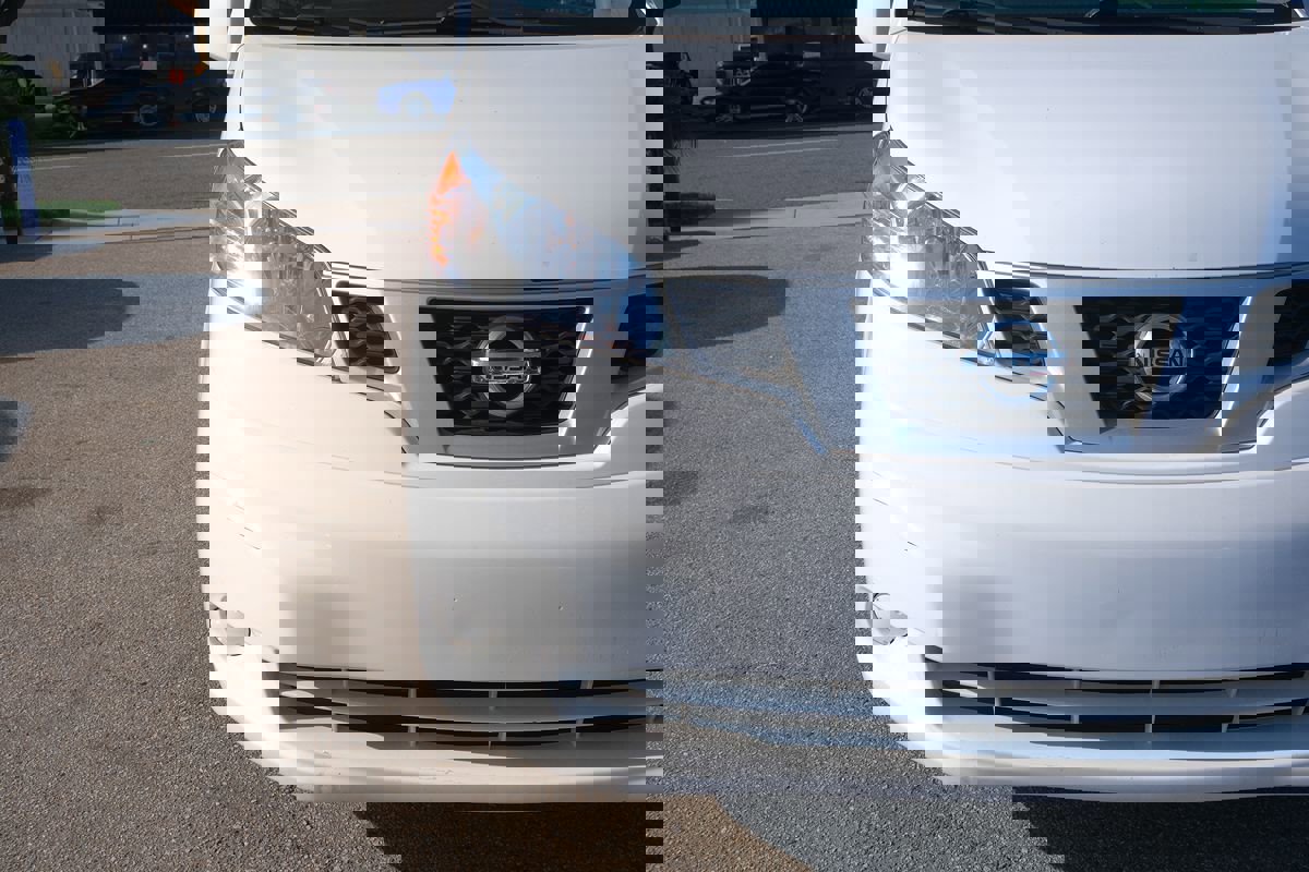 Used 2021 Nissan NV200 SV w/ Back Door Glass Package image 9