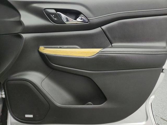 Used 2019 GMC Acadia Denali AWD/4WD image 33