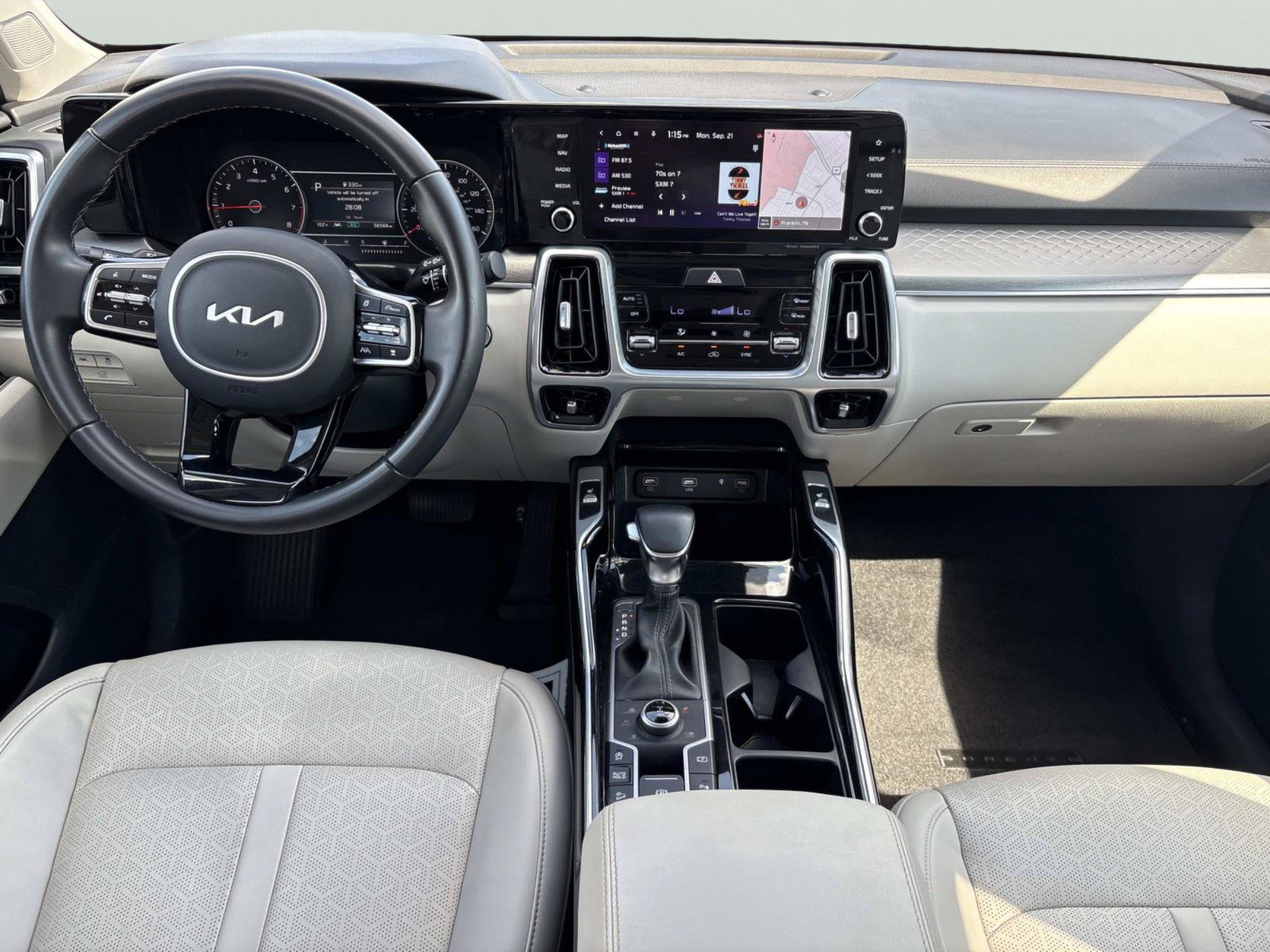 Used 2022 Kia Sorento SX AWD/4WD image 15