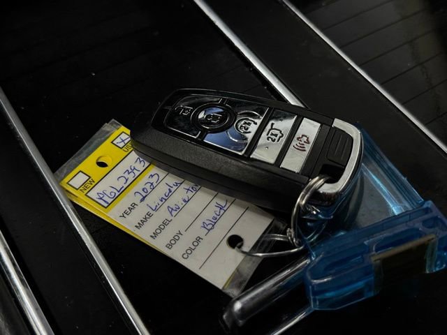 Certified 2023 Lincoln Aviator Reserve image 40