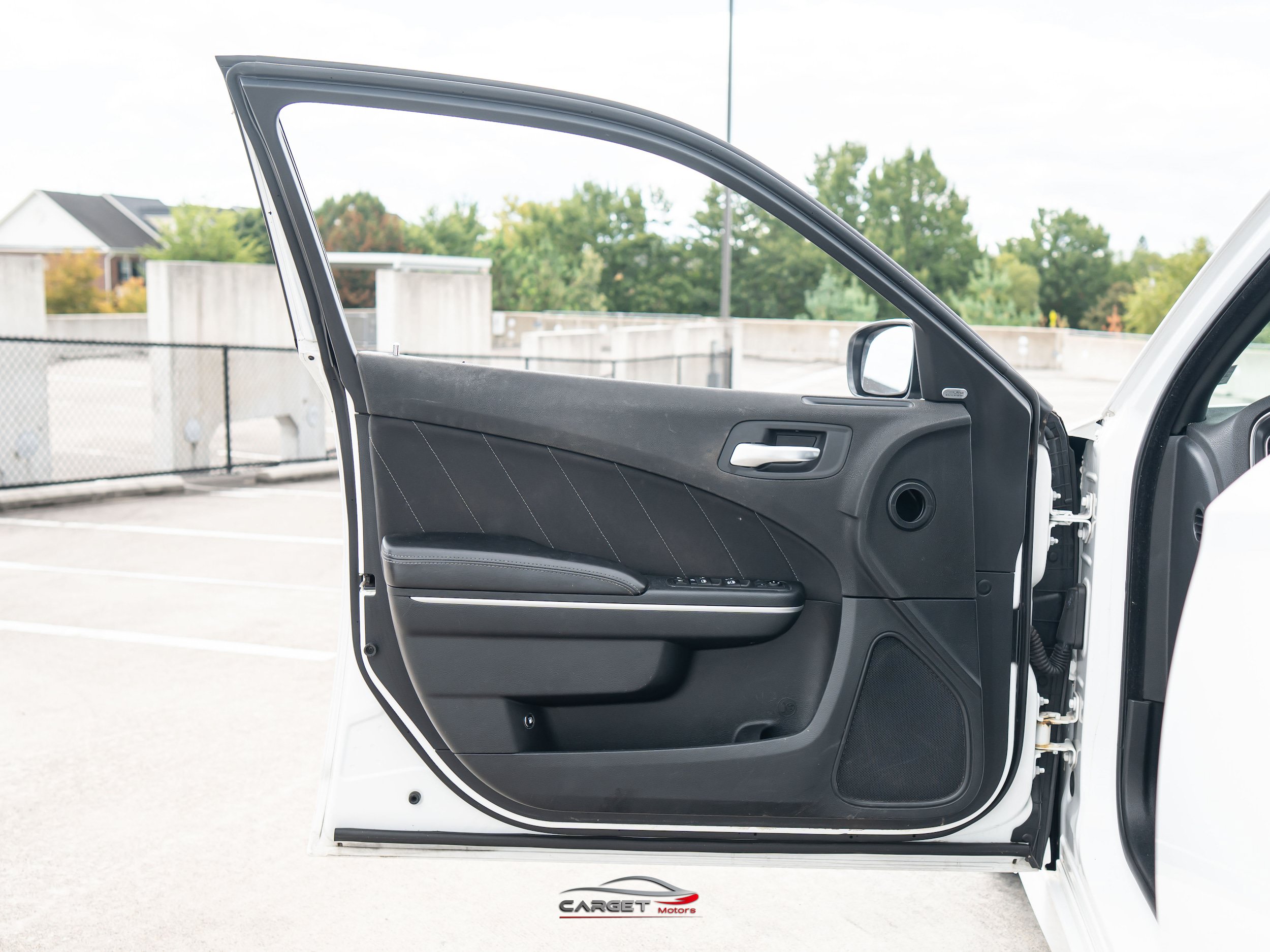 Used 2019 Dodge Charger Scat Pack RWD image 37