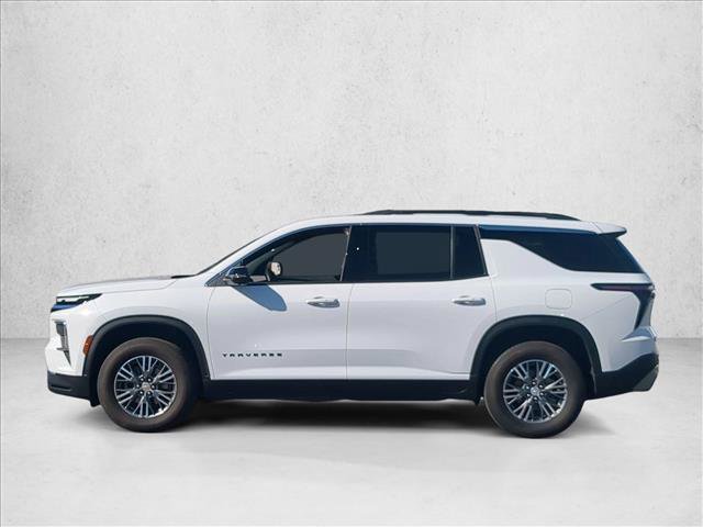 Used 2024 Chevrolet Traverse LT w/ LPO, Floor Liner Package FWD image 9