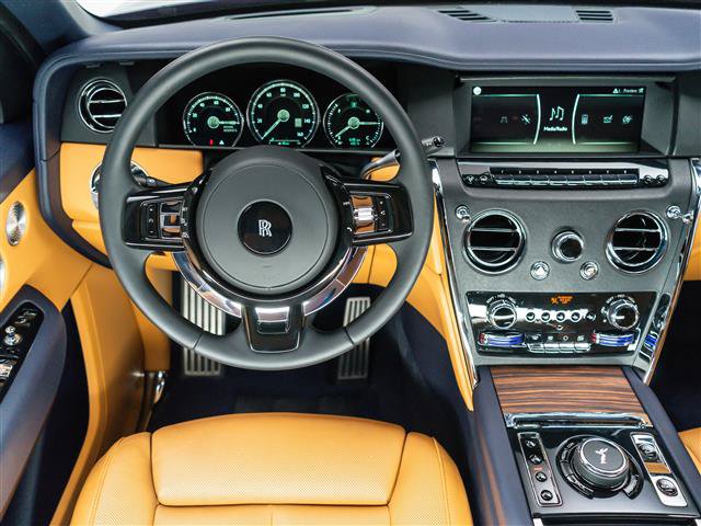 Used 2024 Rolls-Royce Cullinan AWD/4WD image 24