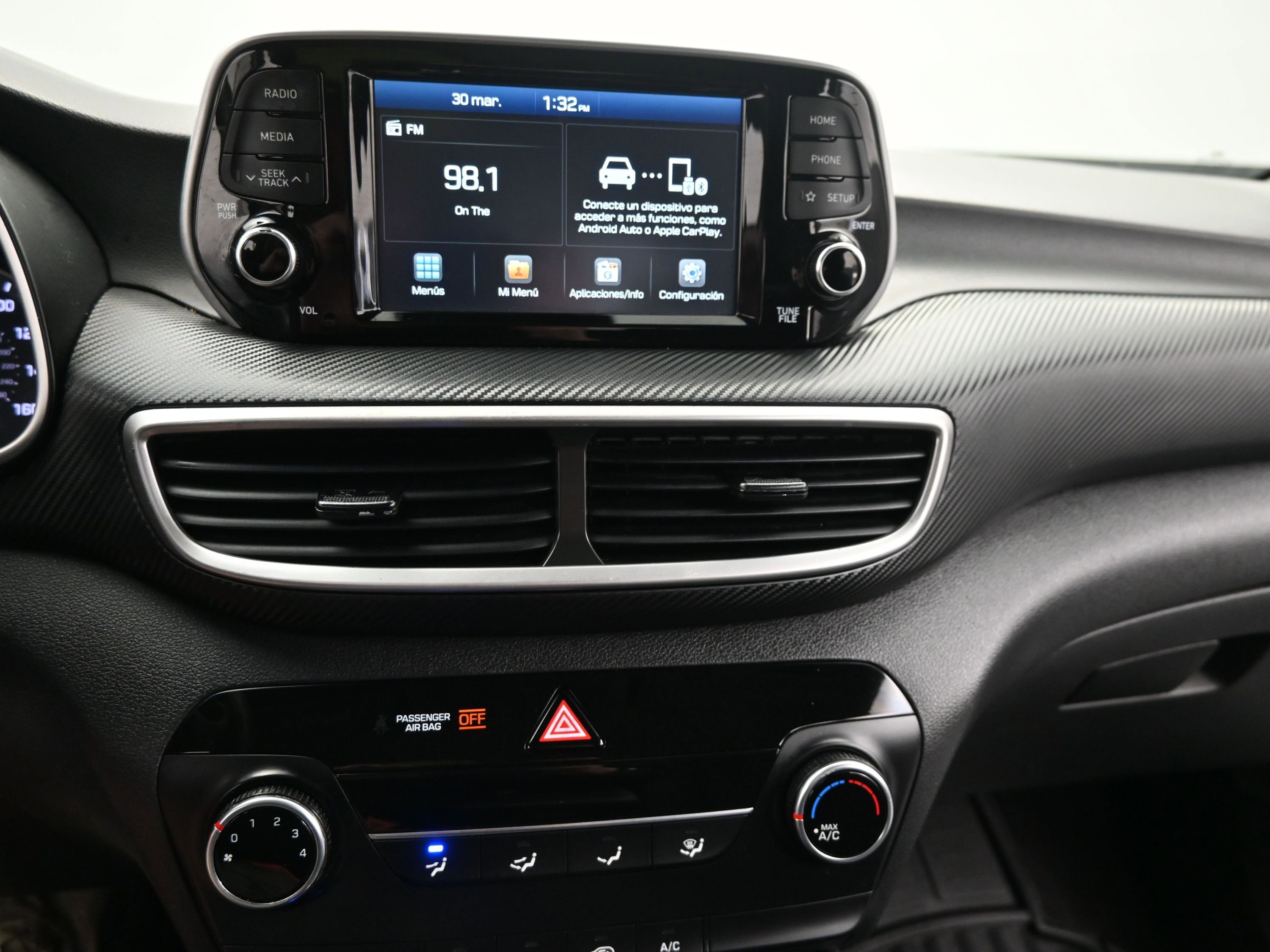 Used 2019 Hyundai Tucson SE image 18