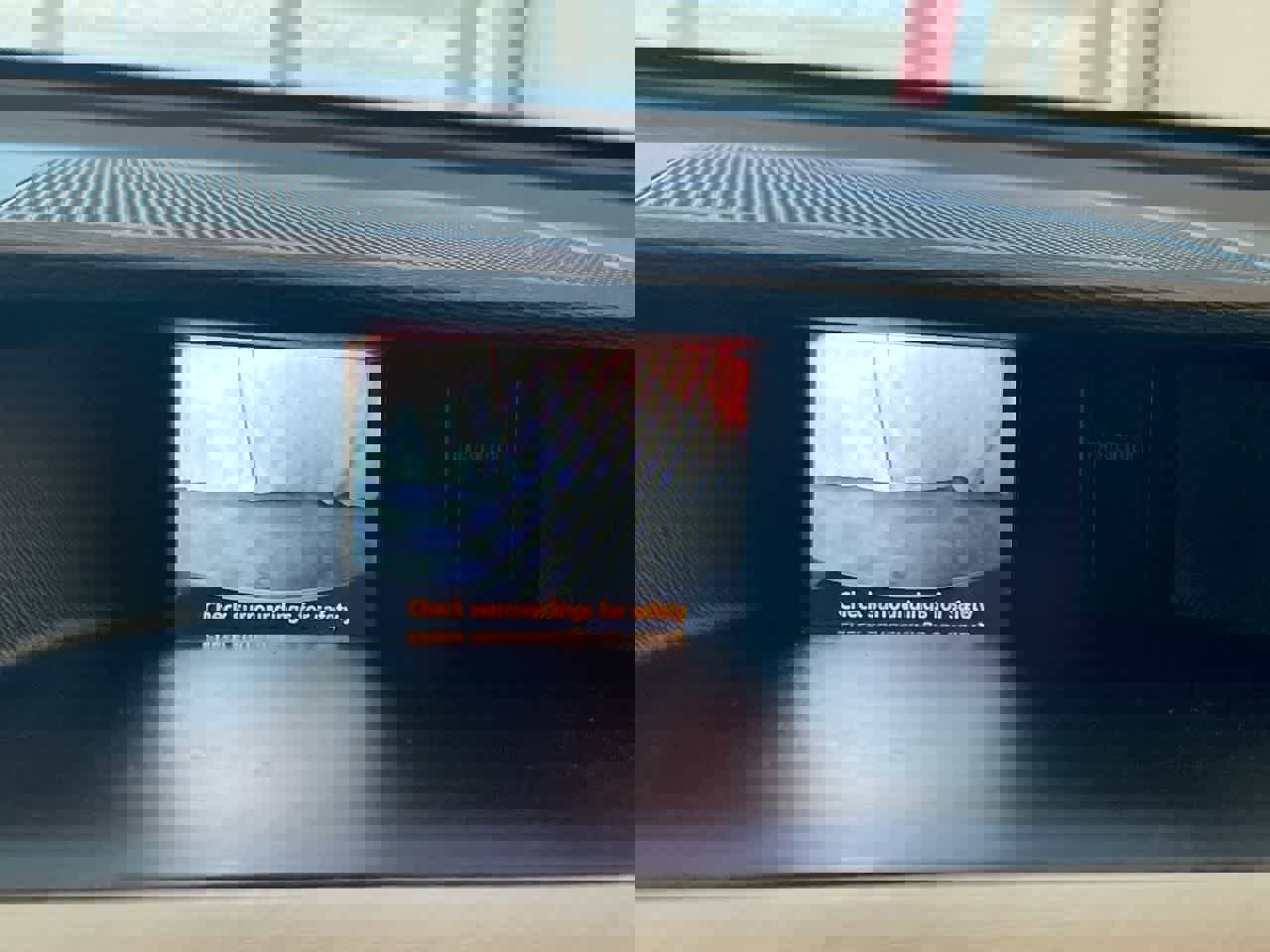 Used 2012 Toyota Sienna SE image 17