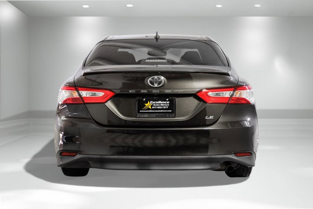 Used 2018 Toyota Camry LE w/ Audio Package image 10