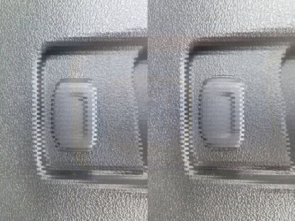 Used 2023 GMC Acadia SLE w/ Driver Convenience Package image 8