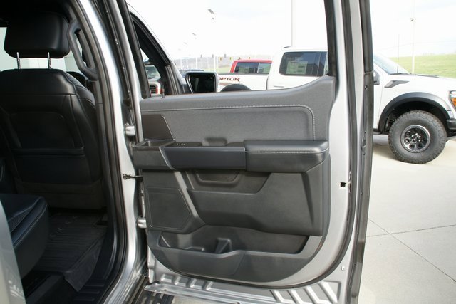 Used 2021 Ford F150 Raptor image 33