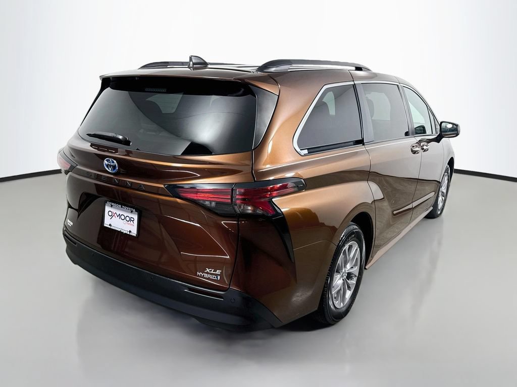 Used 2022 Toyota Sienna XLE FWD image 7