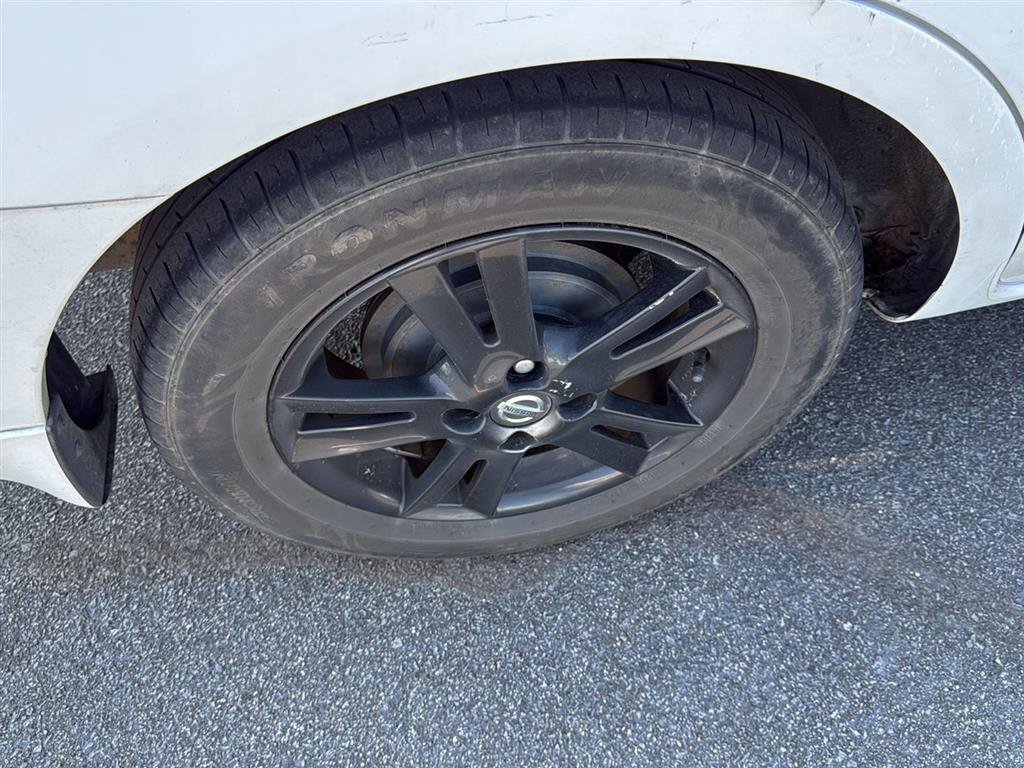 Used 2019 Nissan Versa S Plus FWD image 13