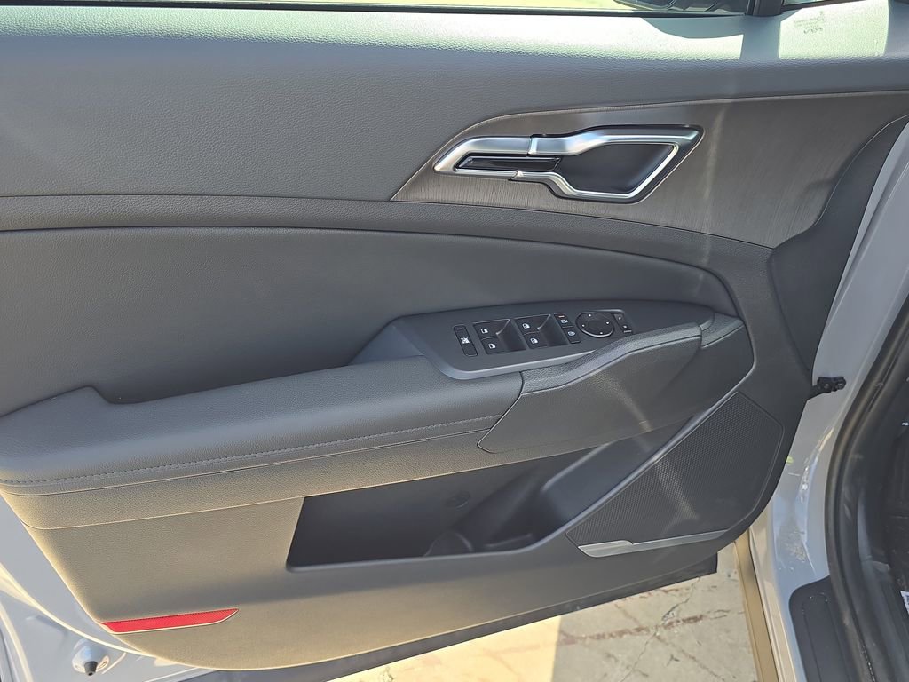 New 2026 Kia Sportage X-Line image 18