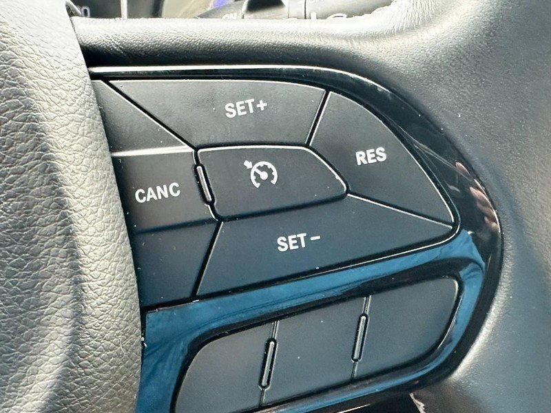 Used 2019 Chrysler Pacifica Touring Plus w/ S Appearance Package FWD image 20