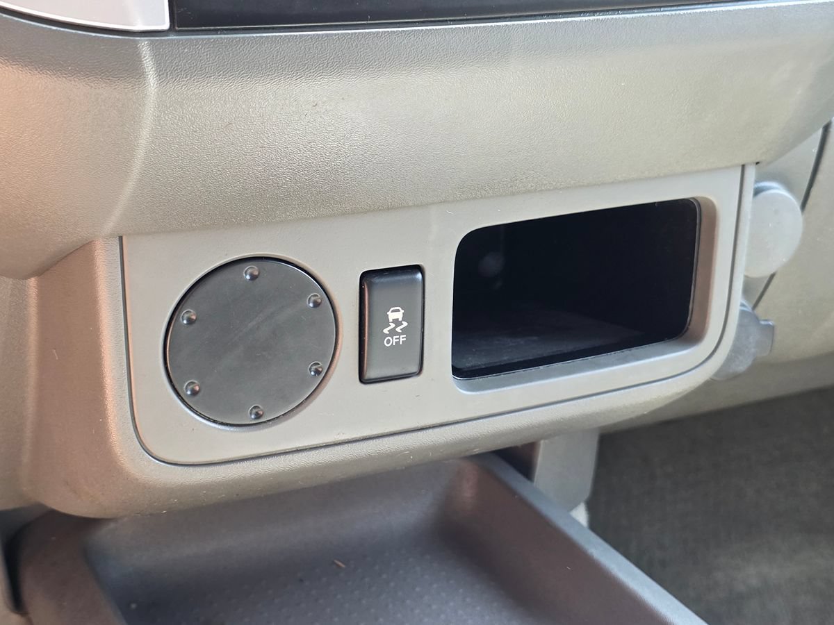 Used 2016 Nissan Frontier S RWD image 38