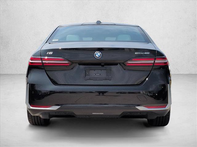 Used 2024 BMW i5 eDrive40i w/ Executive Package RWD image 7
