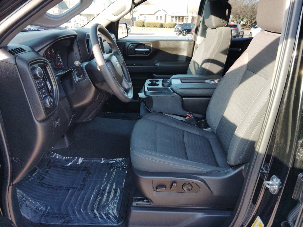 Used 2022 Chevrolet Silverado 1500 Custom image 14