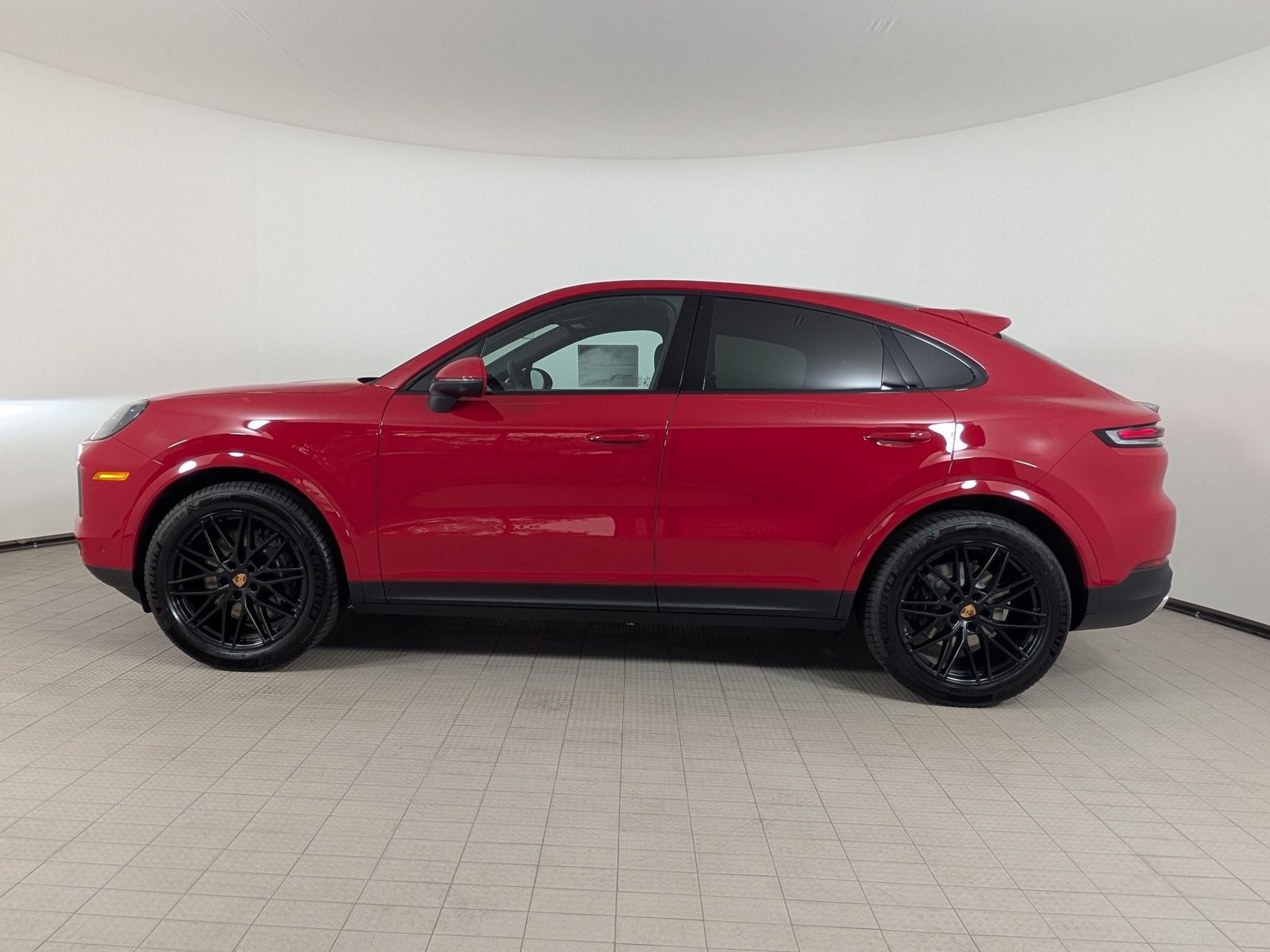 New 2026 Porsche Cayenne Coupe AWD/4WD image 2
