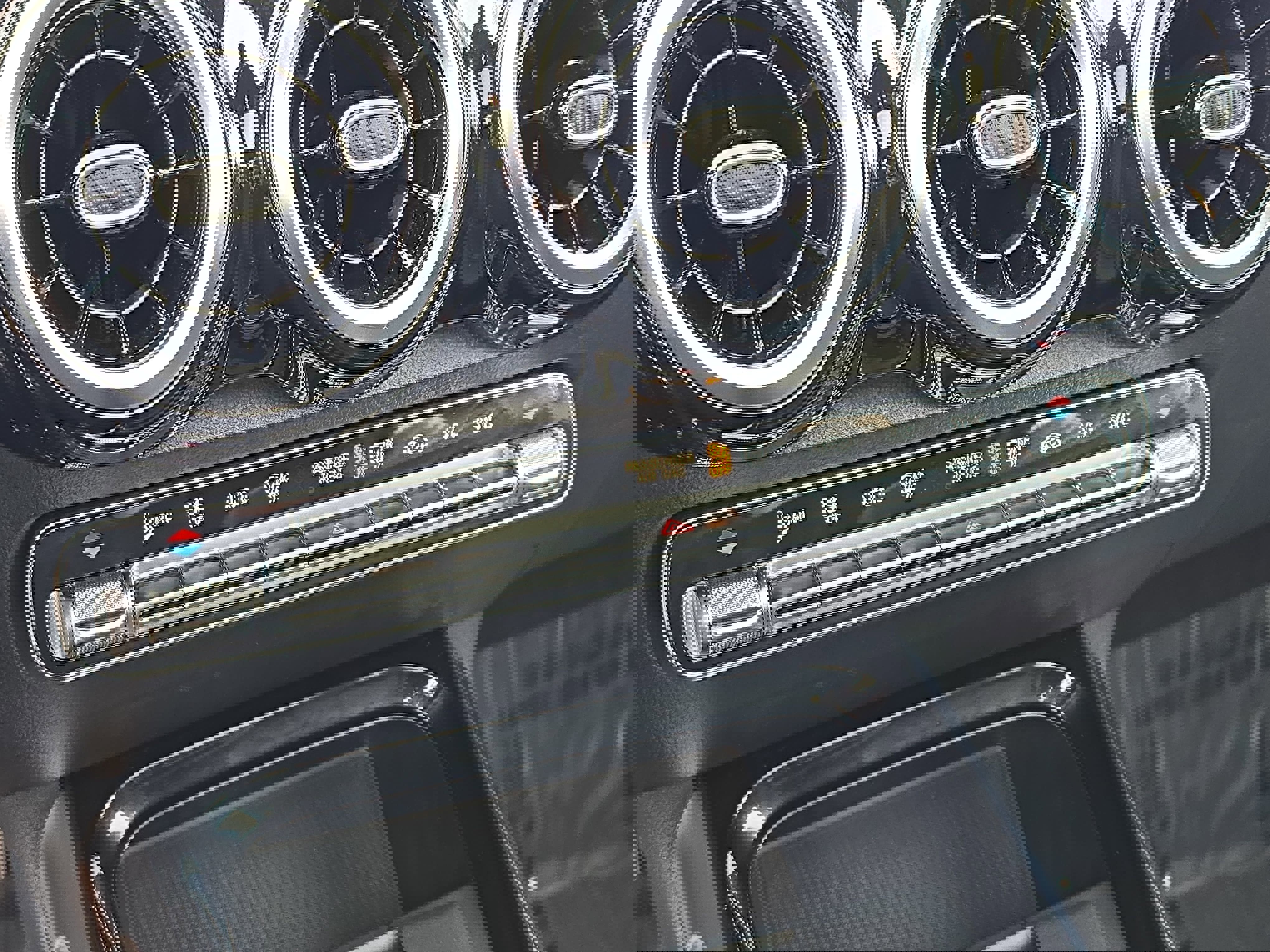 Certified 2023 Mercedes-Benz GLB 250 GLB 250 image 22