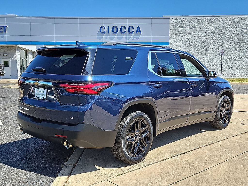 Certified 2023 Chevrolet Traverse LT FWD image 9