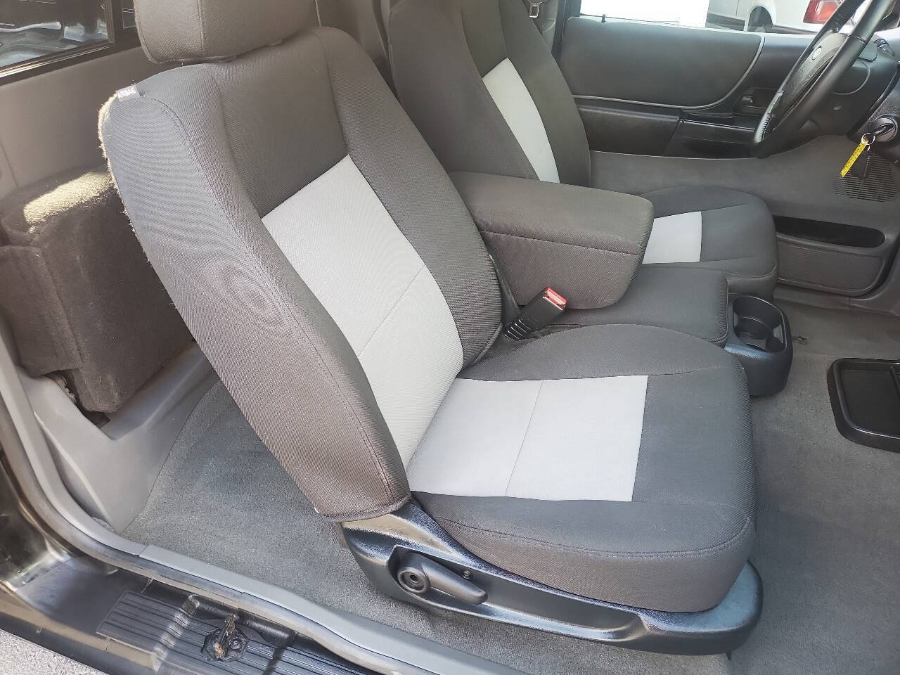 Used 2010 Ford Ranger XLT AWD/4WD image 13