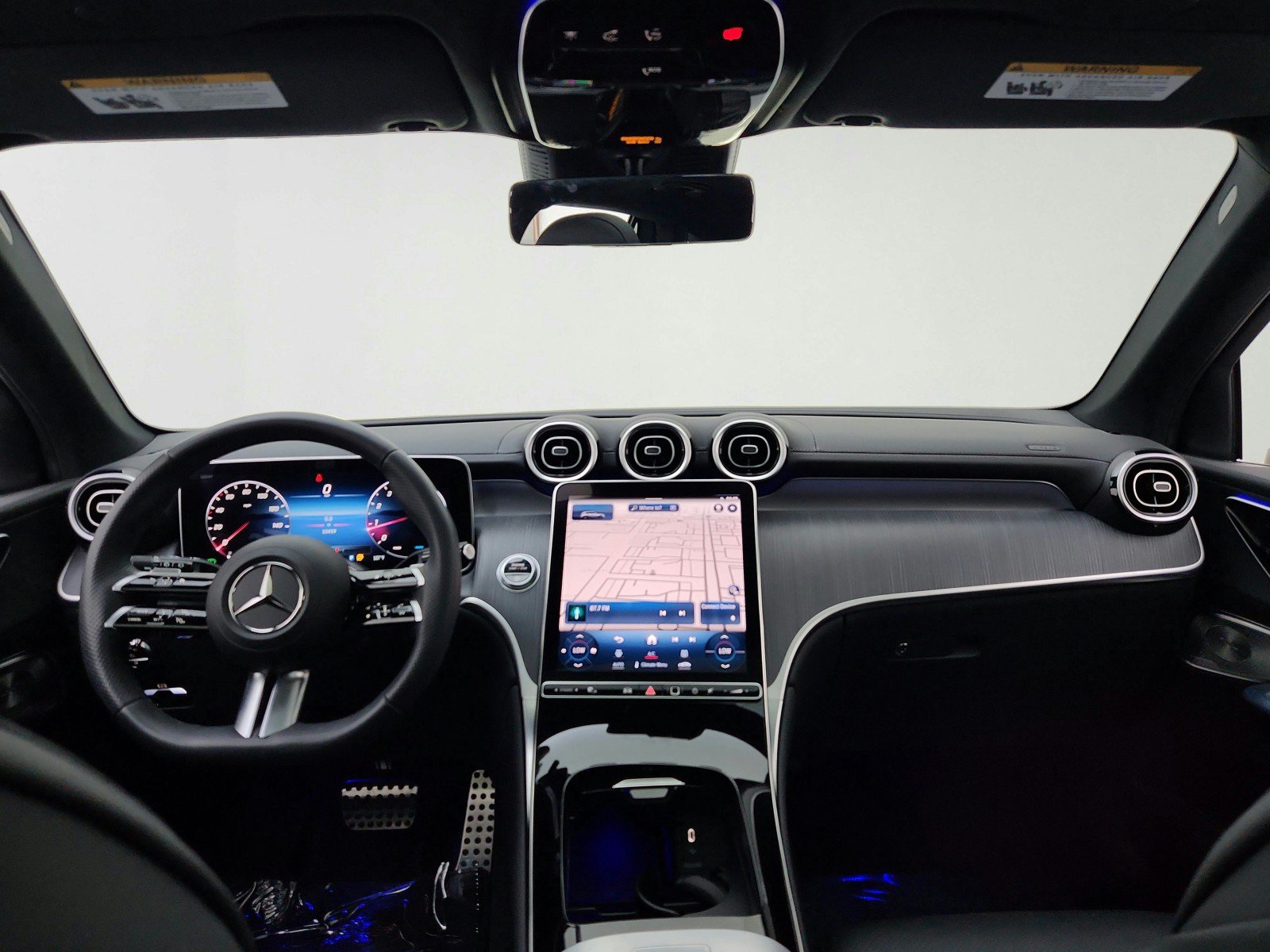Certified 2024 Mercedes-Benz GLC 300 4MATIC image 31
