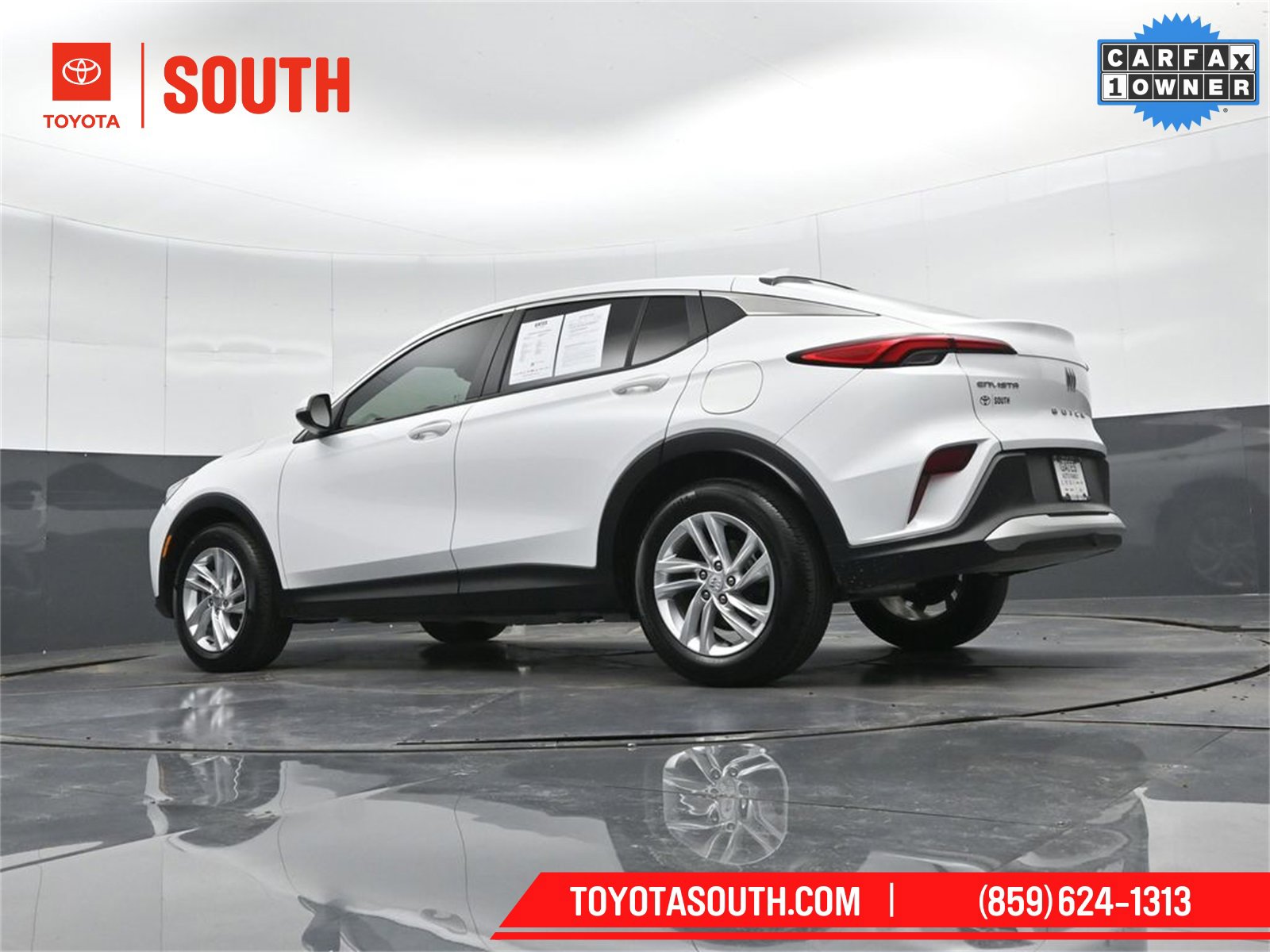 Used 2025 Buick Envista Preferred w/ Convenience II Package image 45