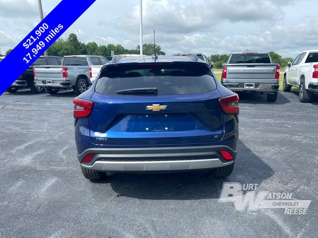 Used 2024 Chevrolet Trax LT w/ Driver Confidence Package FWD image 6